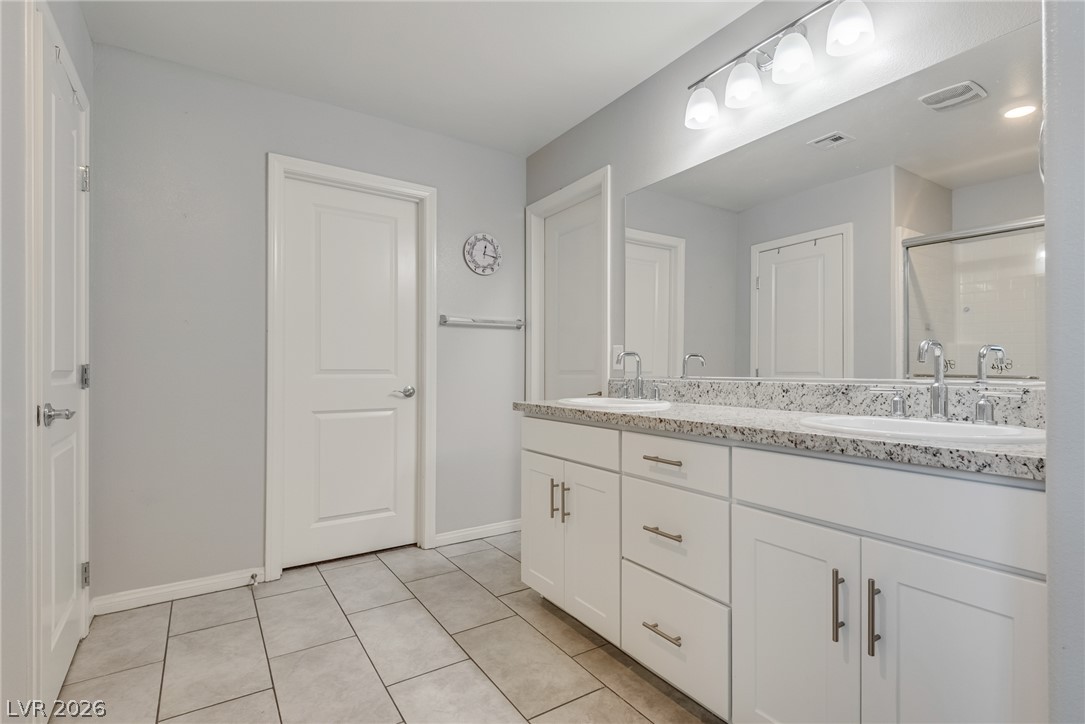 9273 Bluemist Falls Street Las Vegas NV 89123