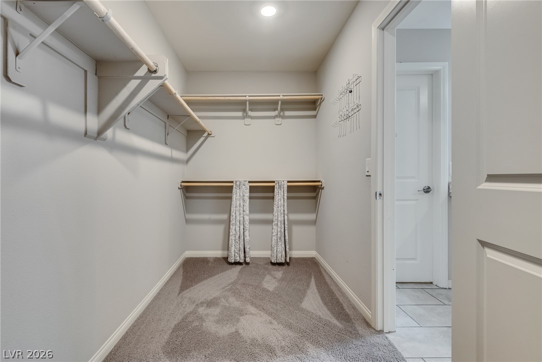 9273 Bluemist Falls Street Las Vegas NV 89123