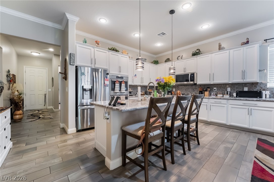 8651 Loretta Bay Street Las Vegas NV 89178