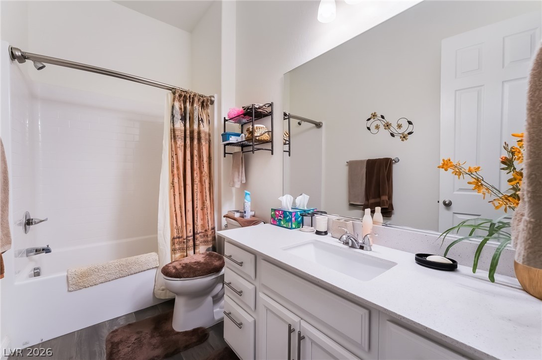 8651 Loretta Bay Street Las Vegas NV 89178