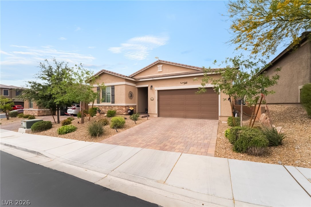 8651 Loretta Bay Street Las Vegas NV 89178