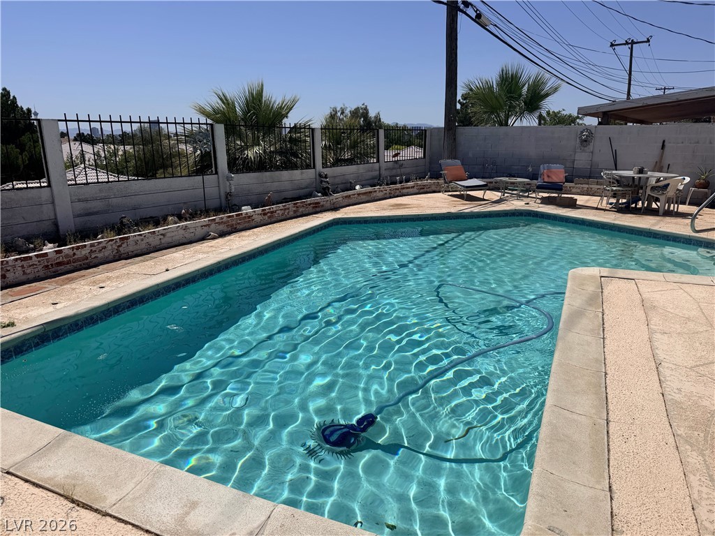 317 Falcon Lane Las Vegas NV 89107
