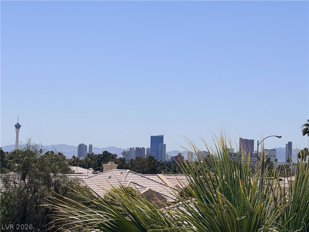 317 Falcon Lane Las Vegas NV 89107