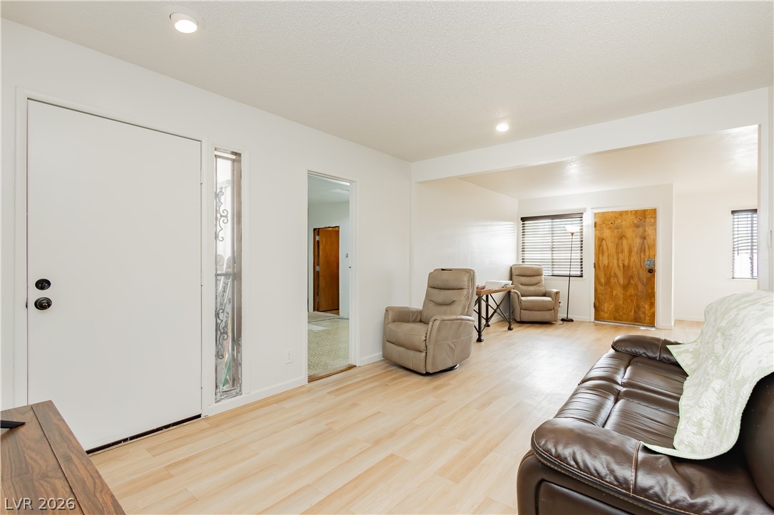 5128 Doe Avenue Las Vegas NV 89146