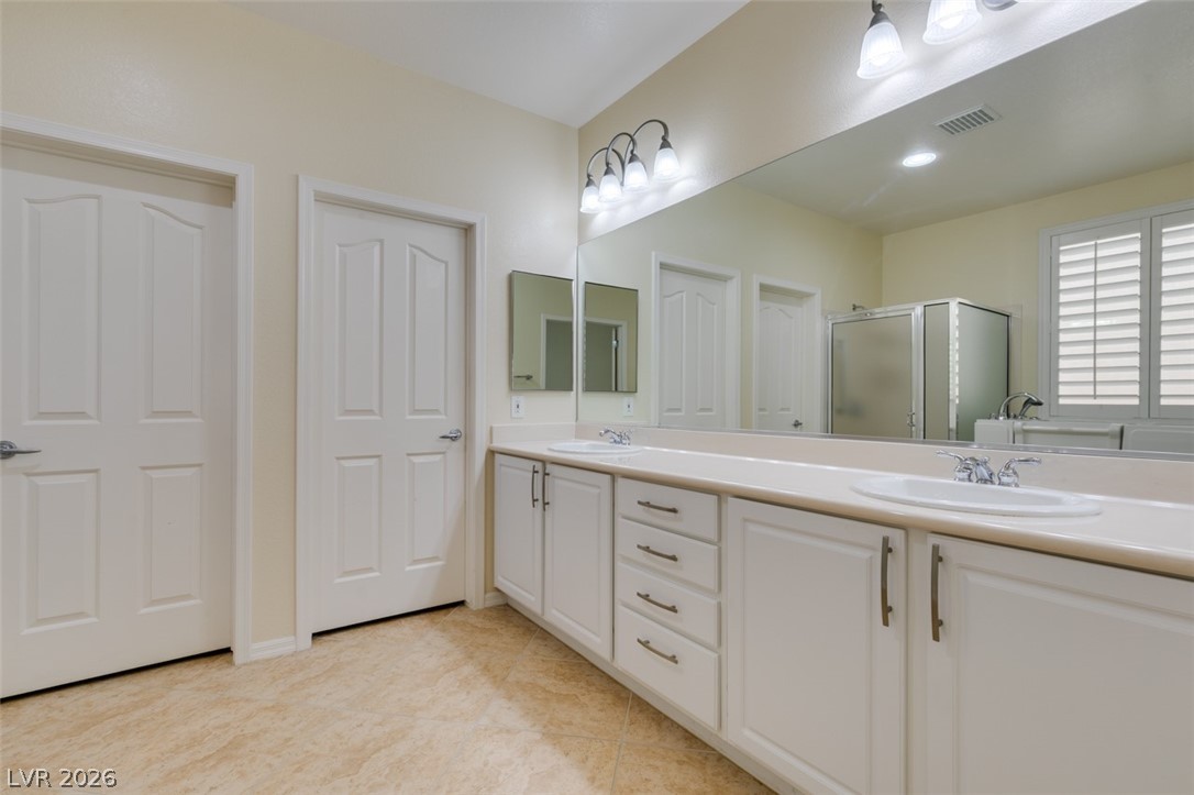 2150 Clearwater Lake Drive Henderson NV 89044