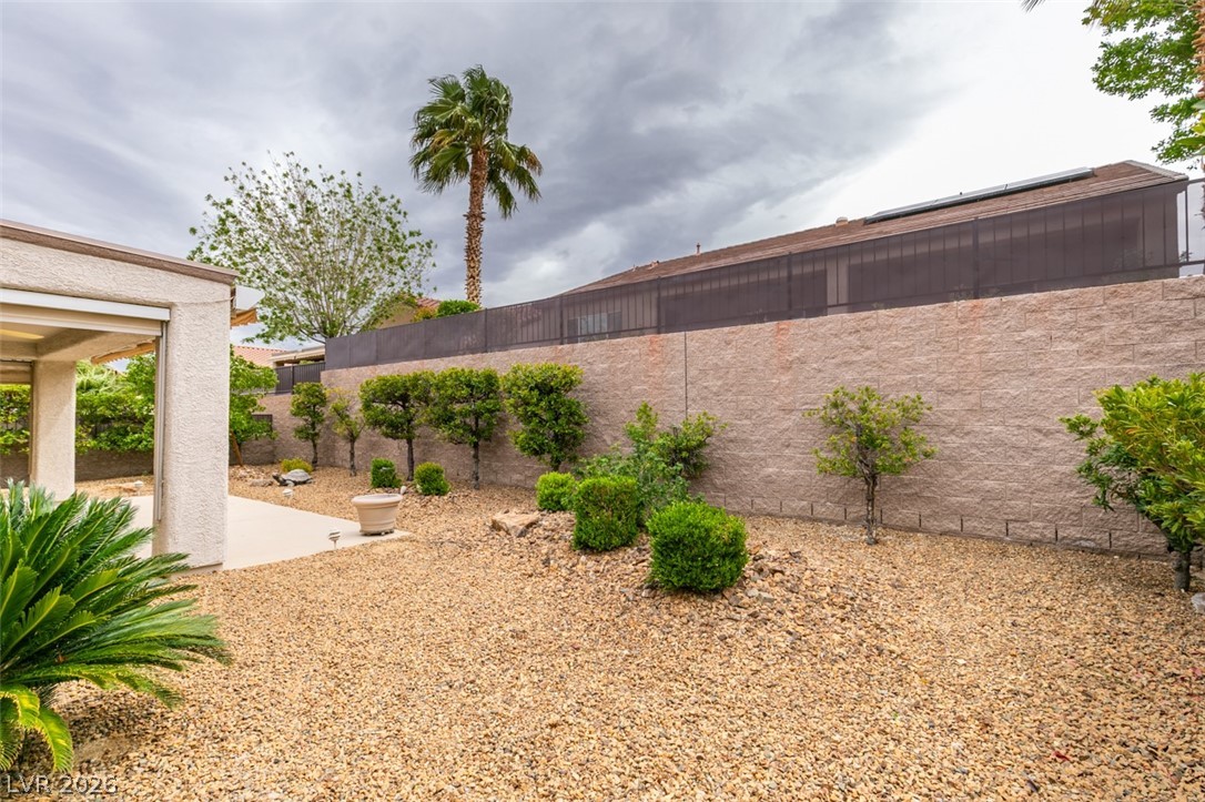 2150 Clearwater Lake Drive Henderson NV 89044
