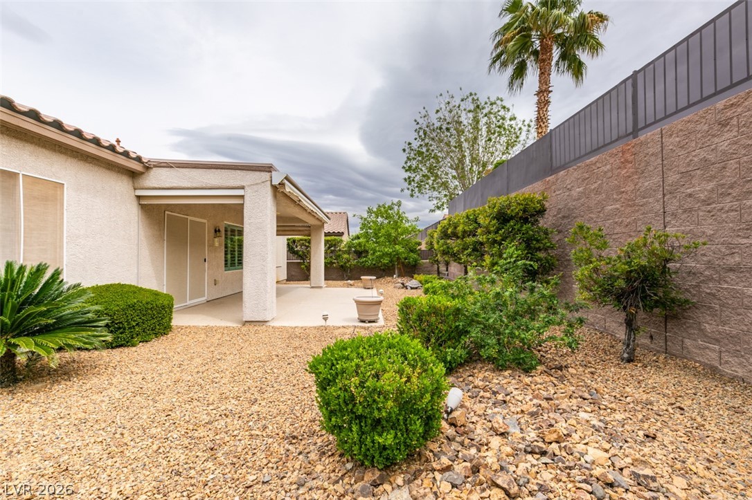 2150 Clearwater Lake Drive Henderson NV 89044