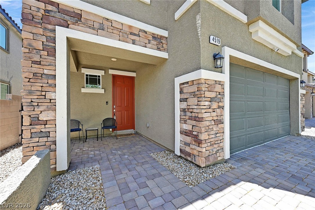4519 Solitude Falls Avenue North Las Vegas NV 89084