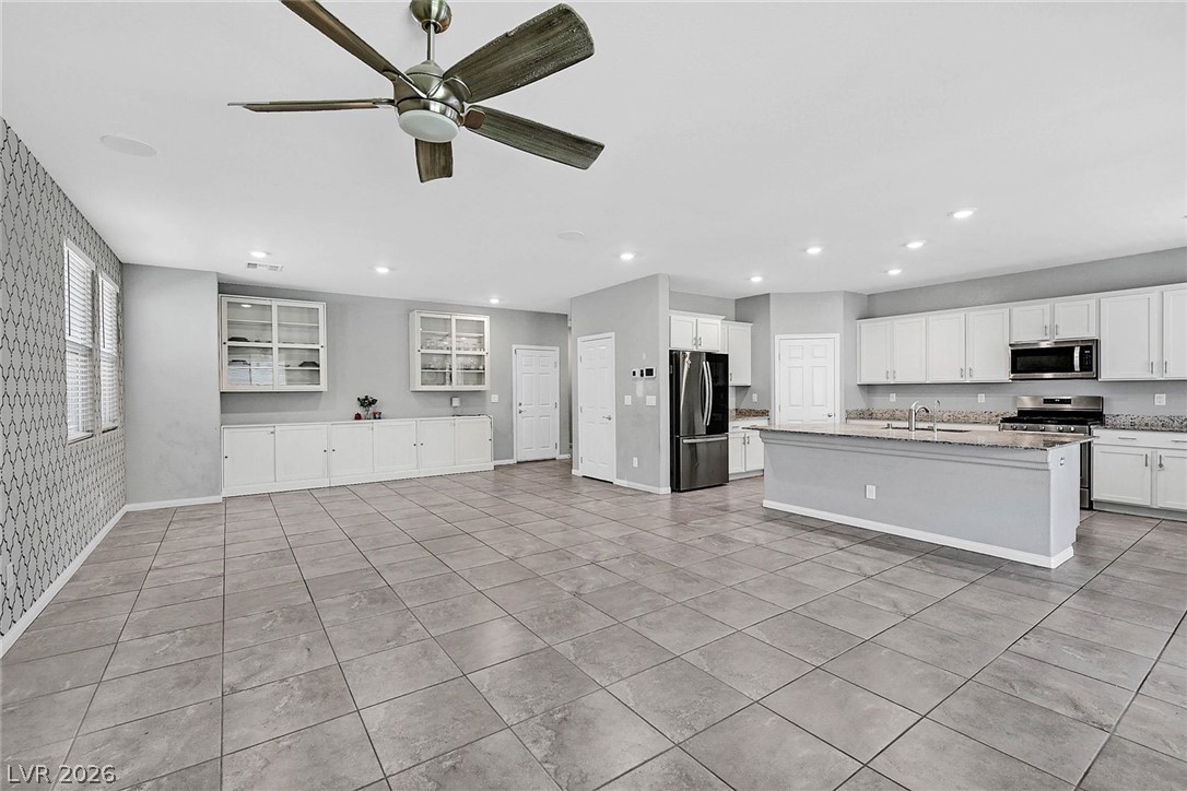 4519 Solitude Falls Avenue North Las Vegas NV 89084