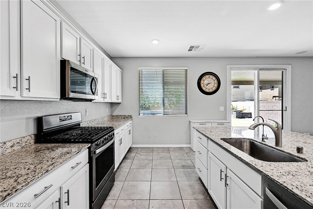 4519 Solitude Falls Avenue North Las Vegas NV 89084