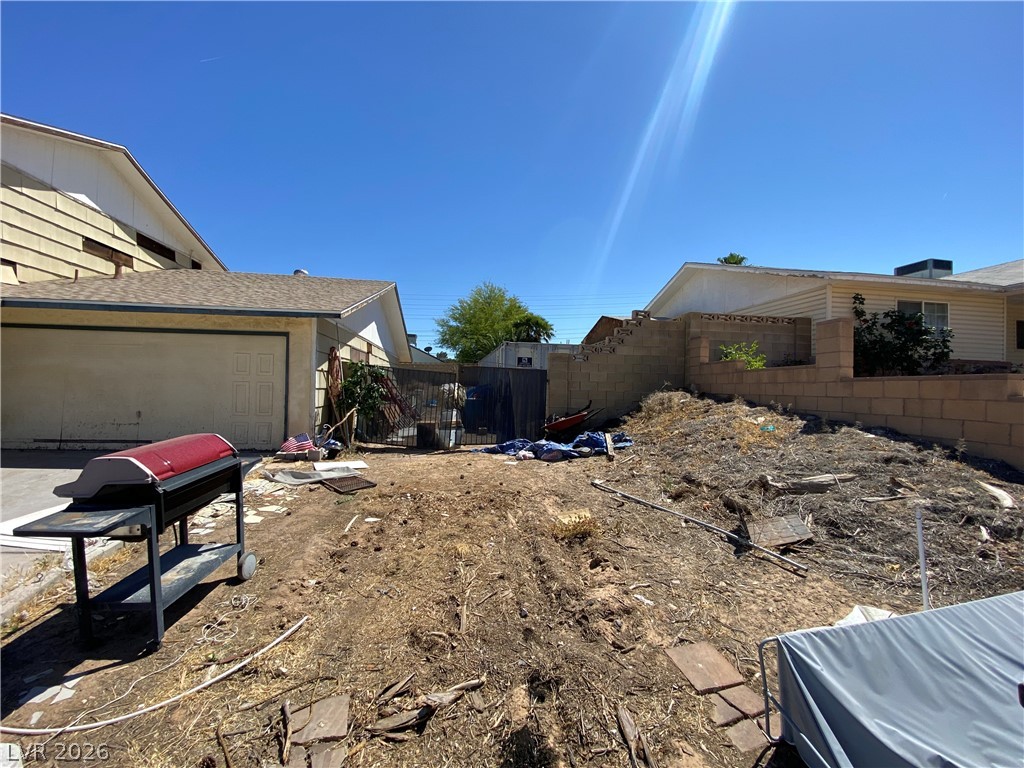 4263 Kinobe Avenue Las Vegas NV 89120