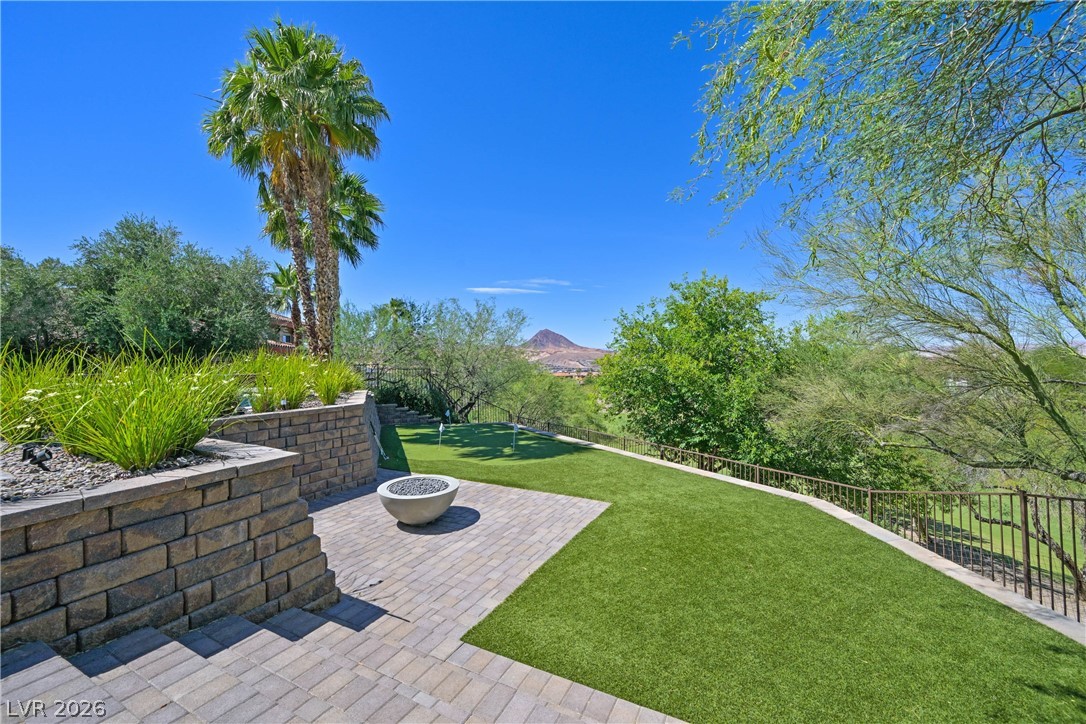 6 Rue Du Ville Way Henderson NV 89011
