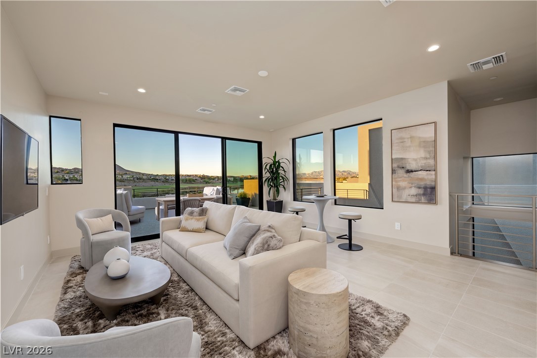 60 Lakefront Drive Henderson NV 89011