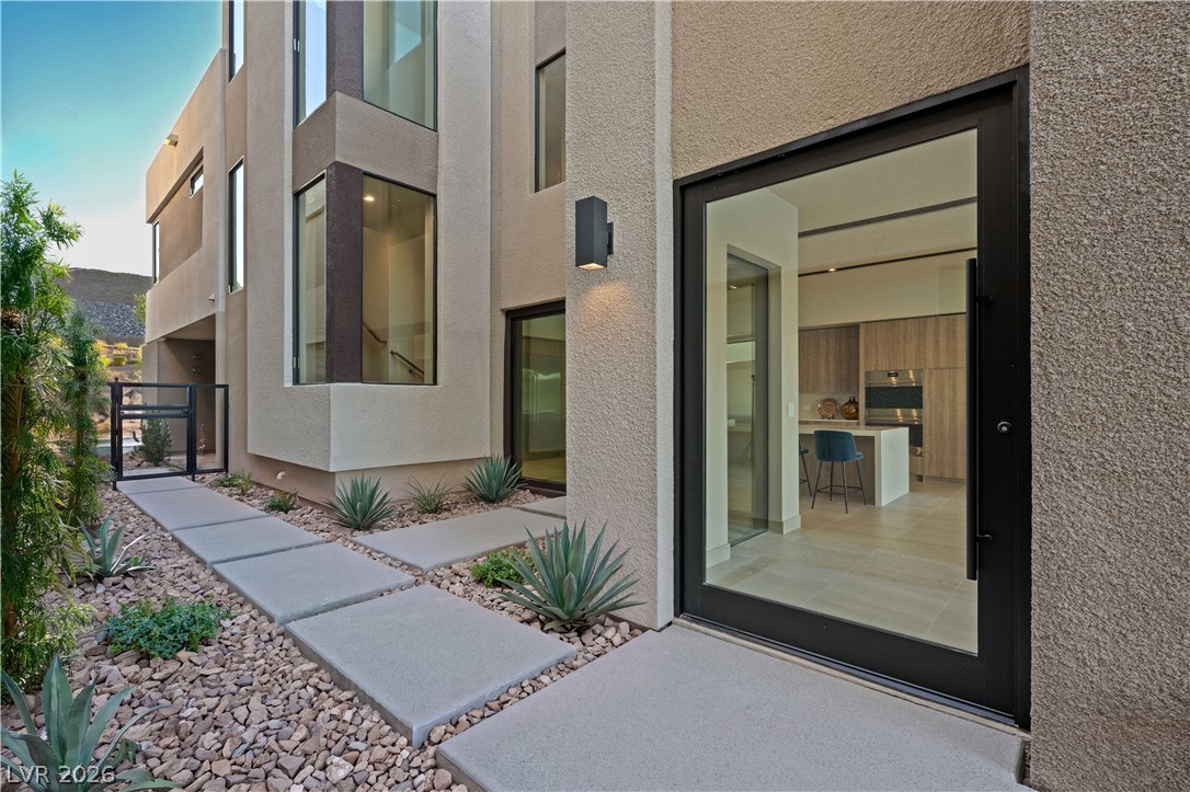 60 Lakefront Drive Henderson NV 89011
