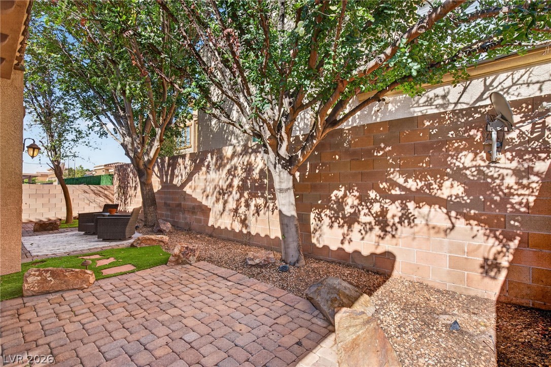 1020 Via Gallia Street Henderson NV 89011