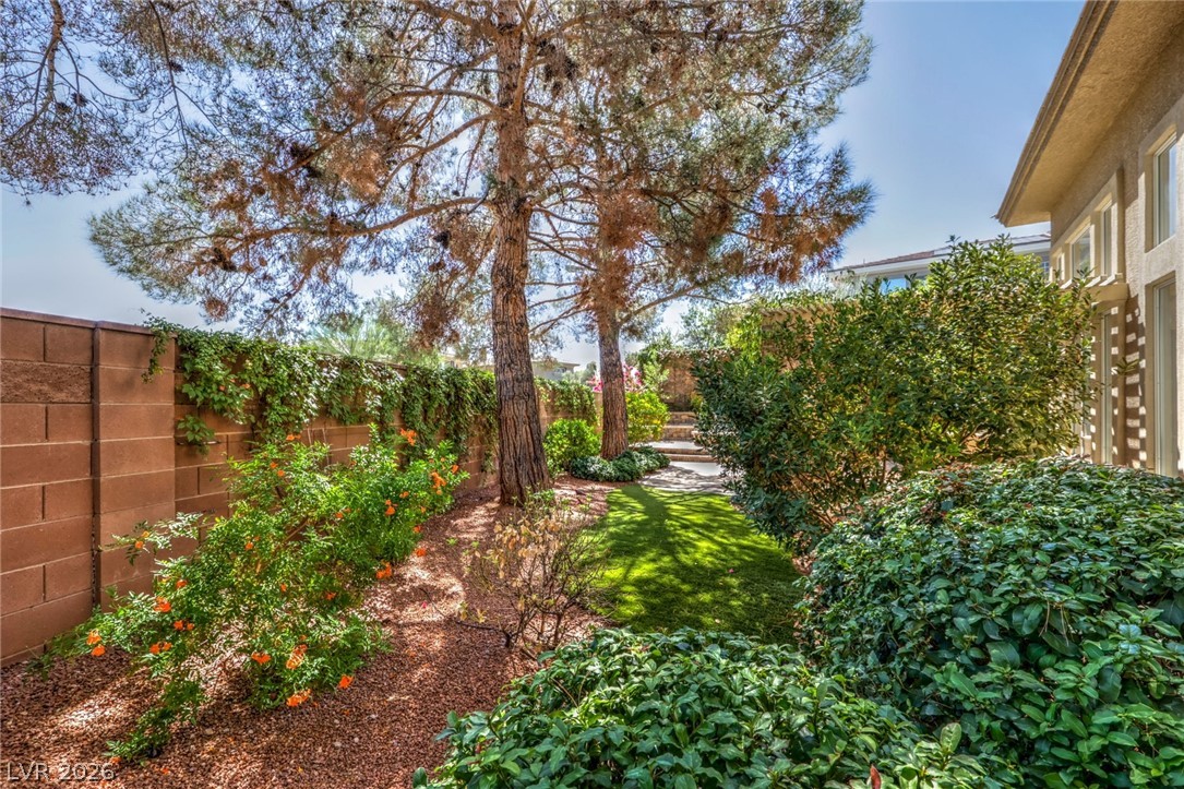 10201 Owls Peak Court Las Vegas NV 89144