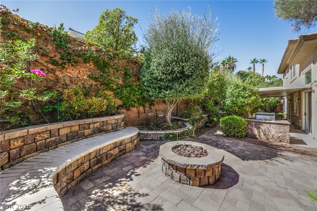 10201 Owls Peak Court Las Vegas NV 89144