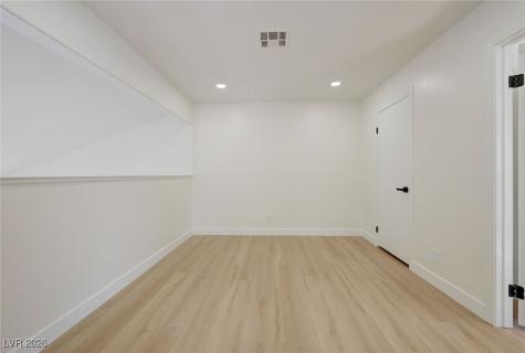 56 Belle Ridge Avenue Las Vegas NV 89123