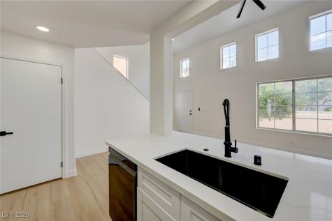 56 Belle Ridge Avenue Las Vegas NV 89123