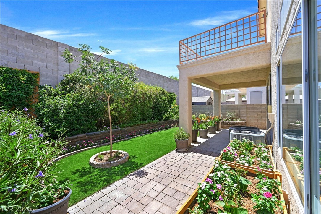 1709 Talon Avenue Henderson NV 89074