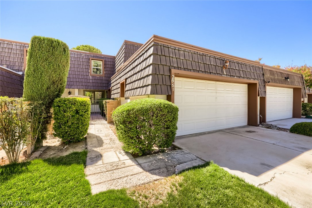 2951 Pinehurst Drive Las Vegas NV 89109