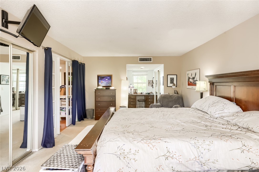 2951 Pinehurst Drive Las Vegas NV 89109