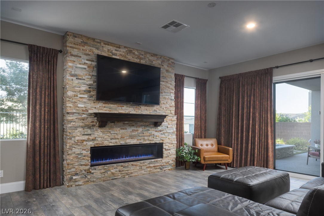6194 Amber View Street Las Vegas NV 89135