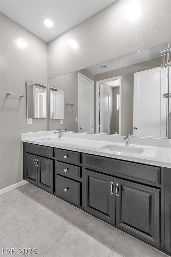 6194 Amber View Street Las Vegas NV 89135