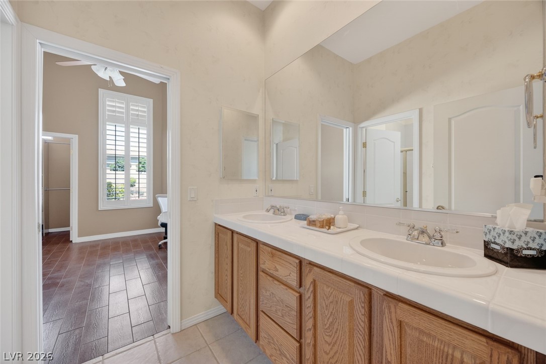 9437 Canyon Mesa Drive Las Vegas NV 89144