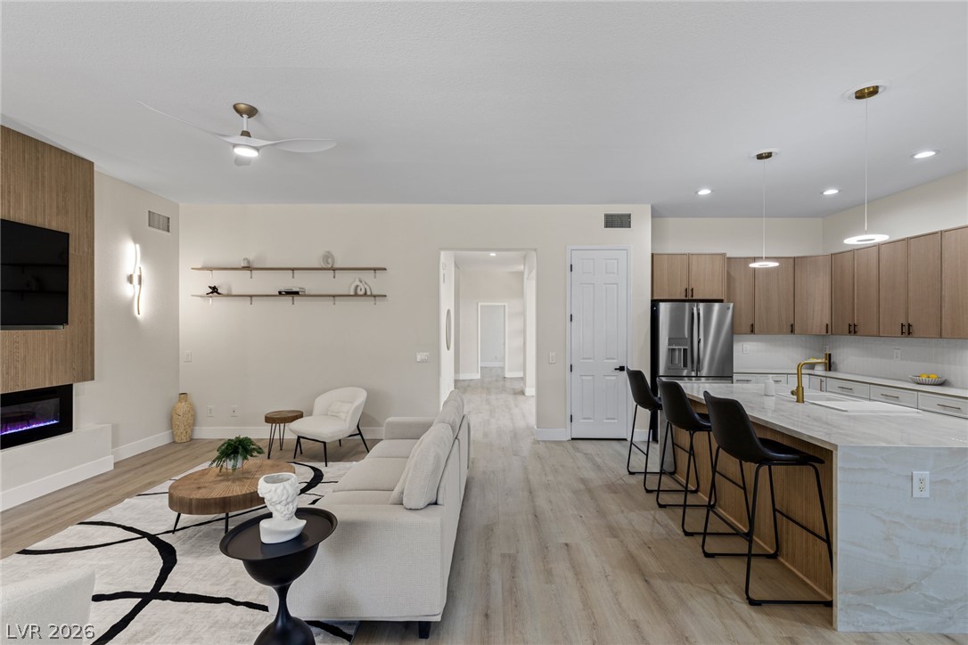 17 Winding Road Henderson NV 89052