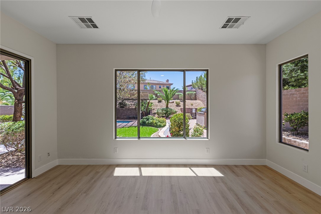 17 Winding Road Henderson NV 89052