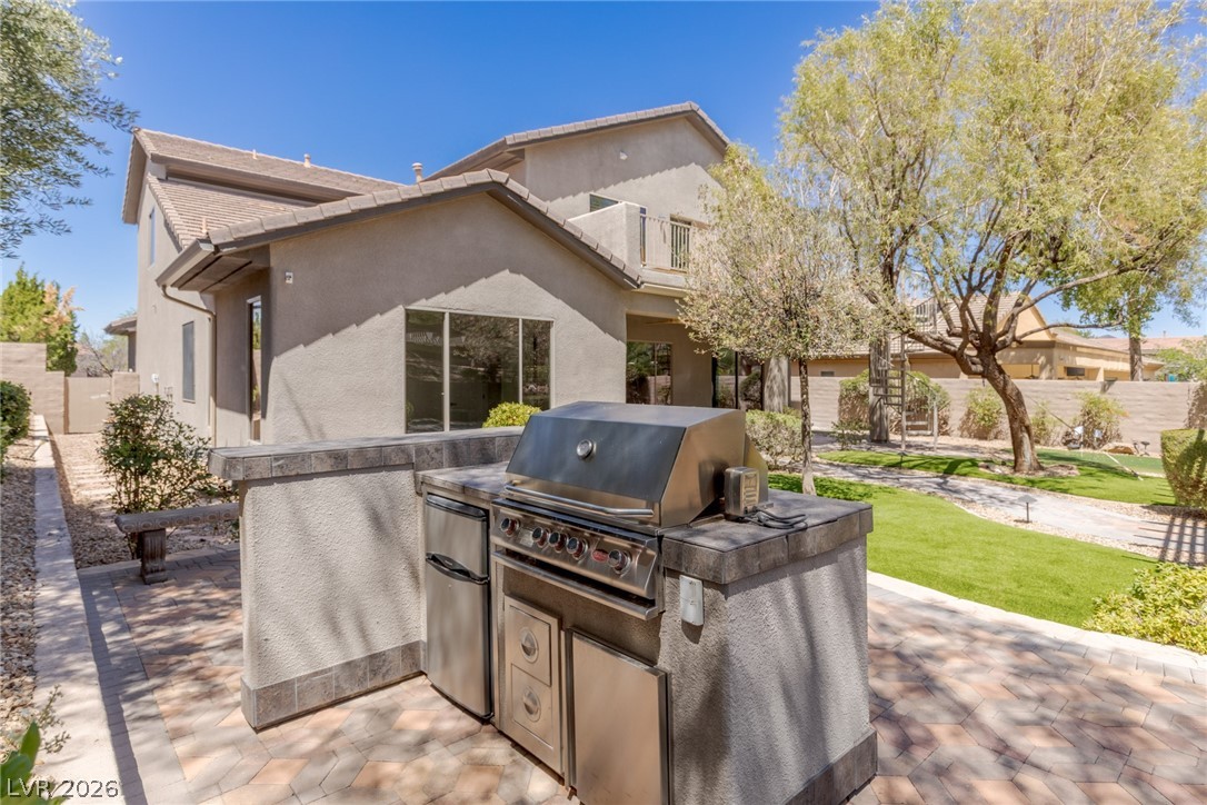 17 Winding Road Henderson NV 89052