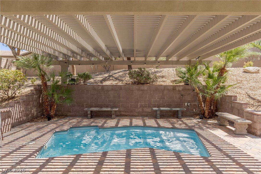 17 Winding Road Henderson NV 89052