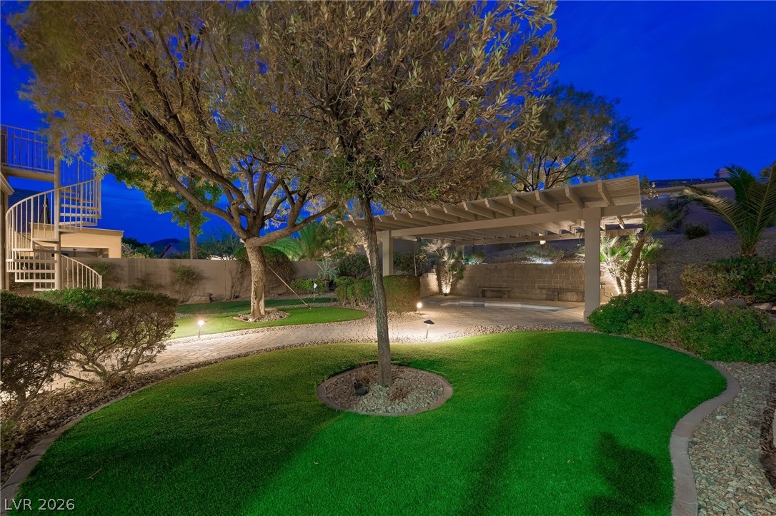 17 Winding Road Henderson NV 89052