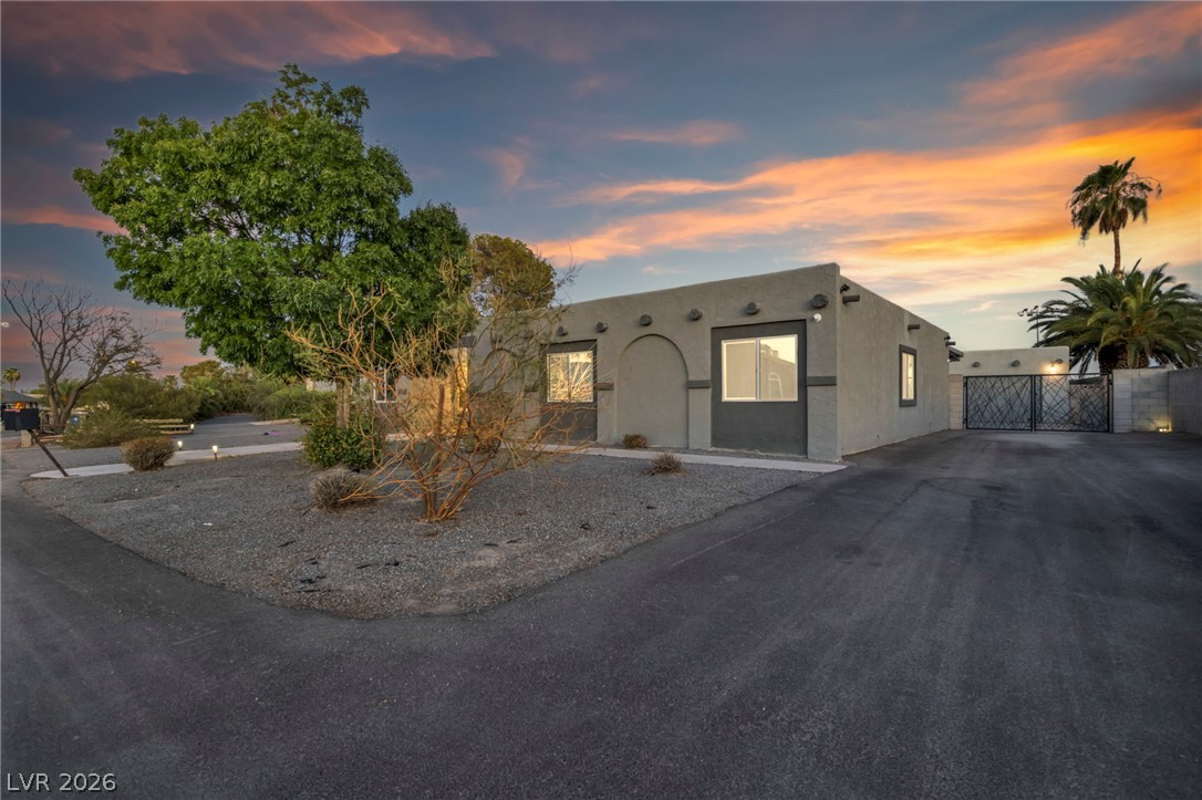 5505 Avenida Vaquero Las Vegas NV 89108