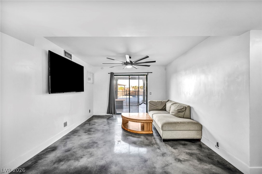 5505 Avenida Vaquero Las Vegas NV 89108