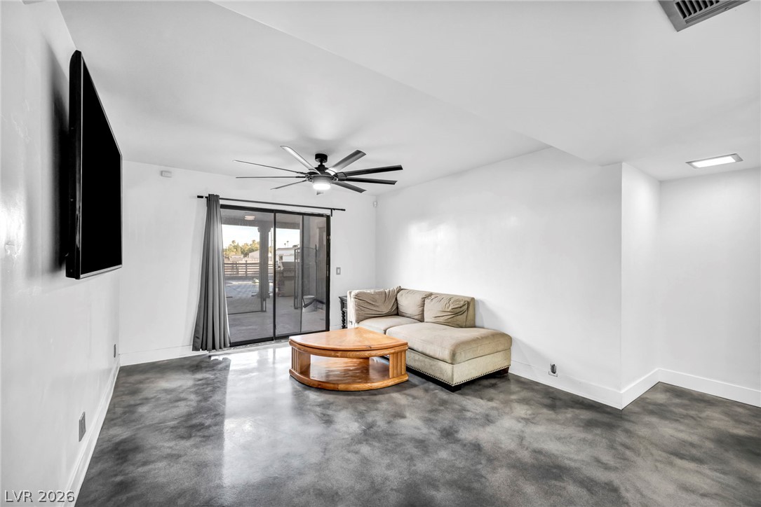 5505 Avenida Vaquero Las Vegas NV 89108
