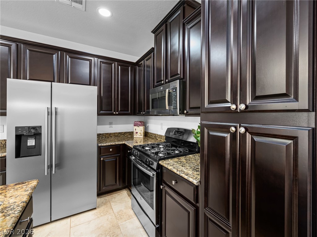 7373 Puddle Duck Street Las Vegas NV 89166