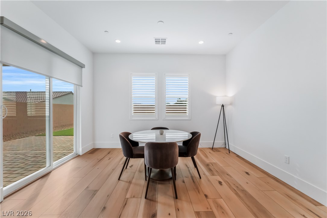 10239 Meandering Dell Avenue Las Vegas NV 89166