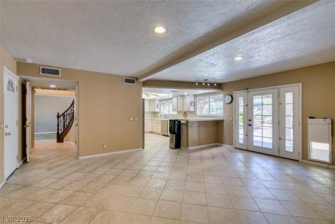 2895 Montessouri Street Las Vegas NV 89117