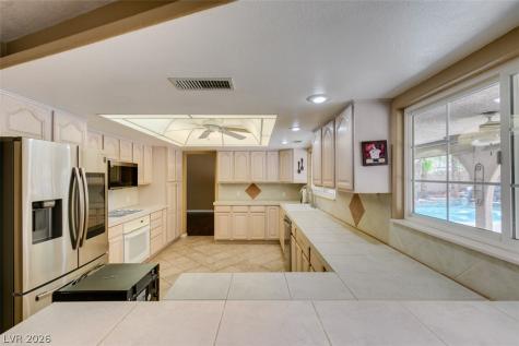2895 Montessouri Street Las Vegas NV 89117