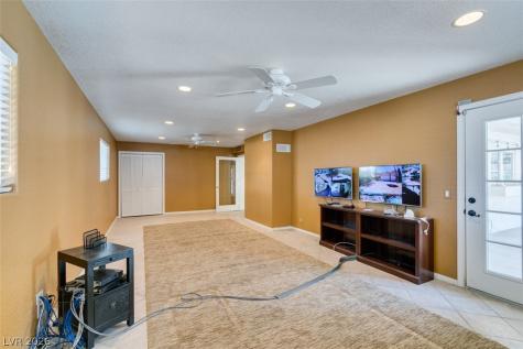 2895 Montessouri Street Las Vegas NV 89117