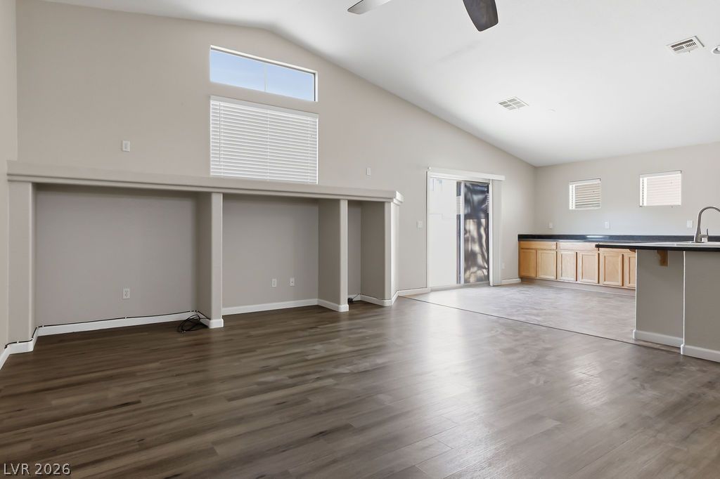 1208 East El Campo Grande Avenue North Las Vegas NV 89081