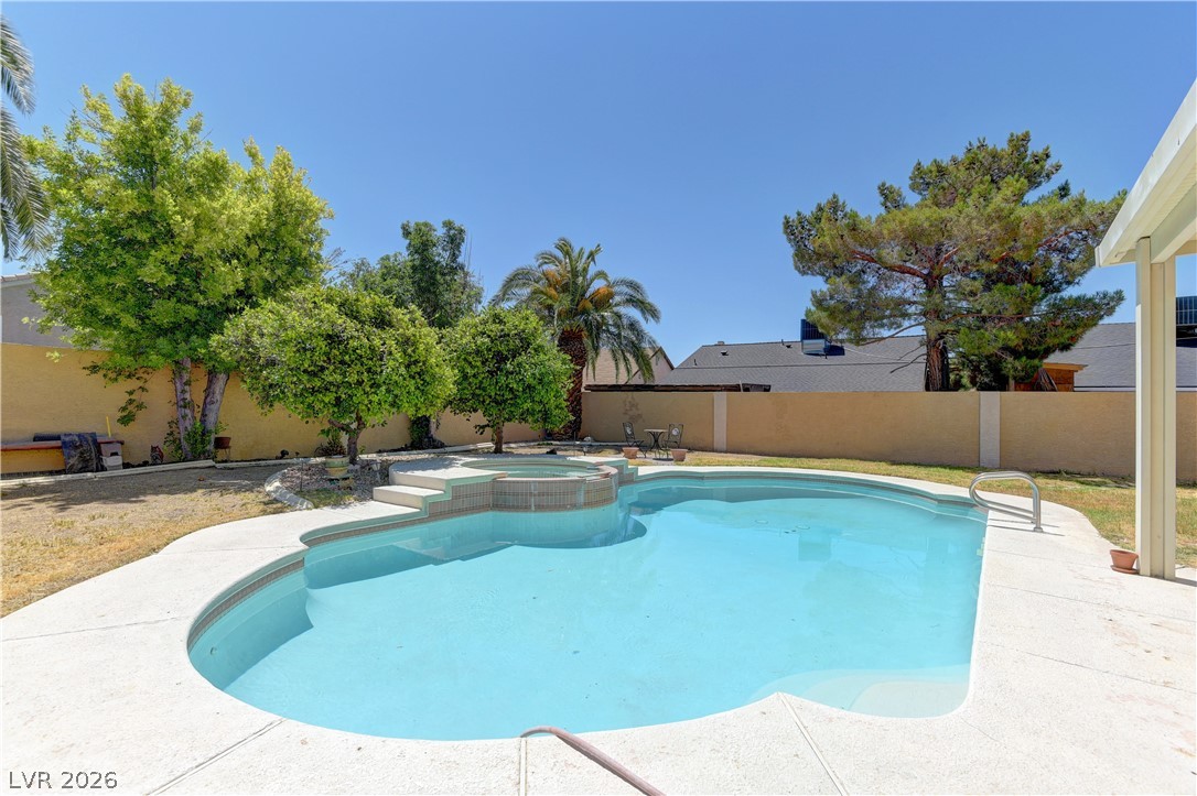 1316 Date Palm Circle Las Vegas NV 89108