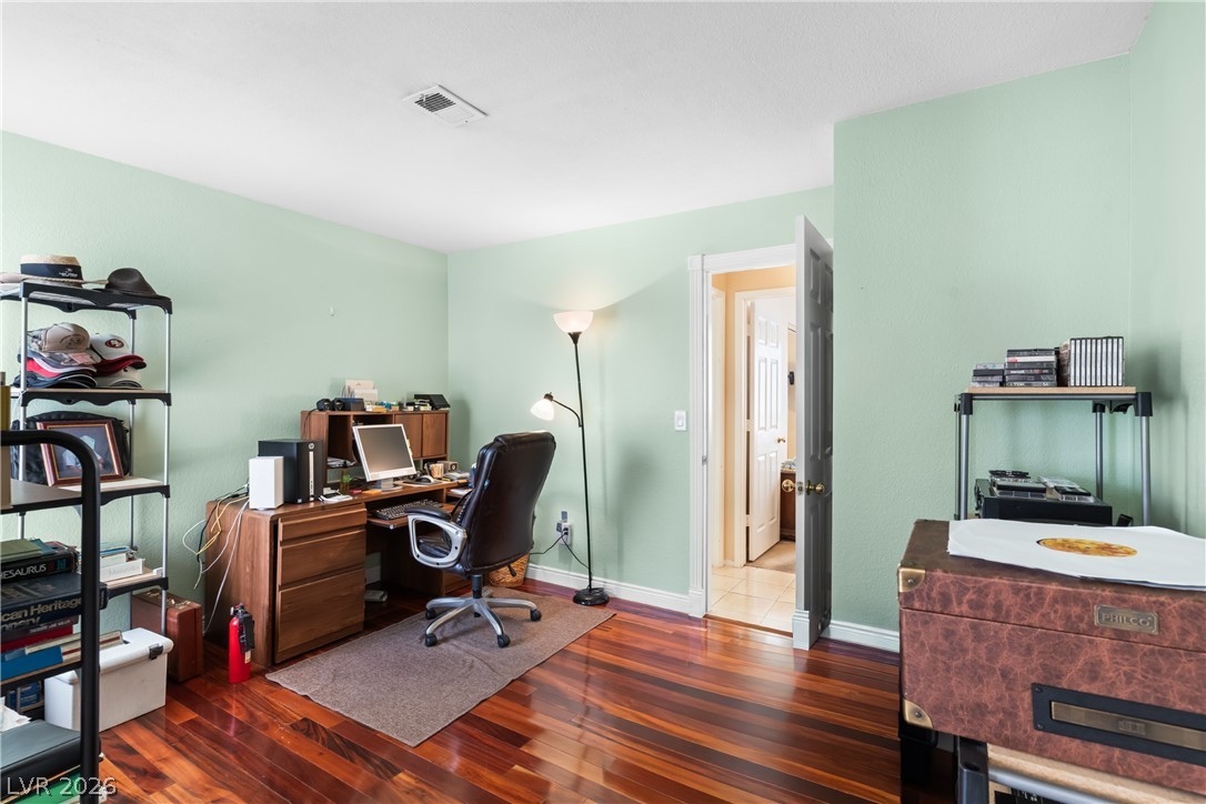 6216 Mandarin Drive Las Vegas NV 89108