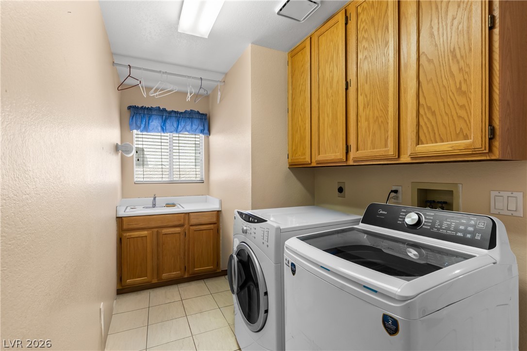 6216 Mandarin Drive Las Vegas NV 89108