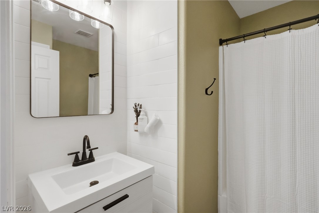 10673 Petricola Street 103 Las Vegas NV 89183