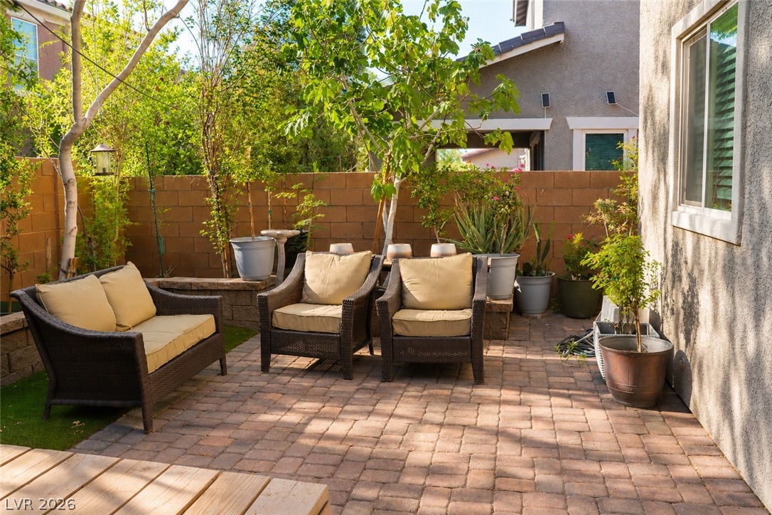 8169 Hafner Street Las Vegas NV 89178