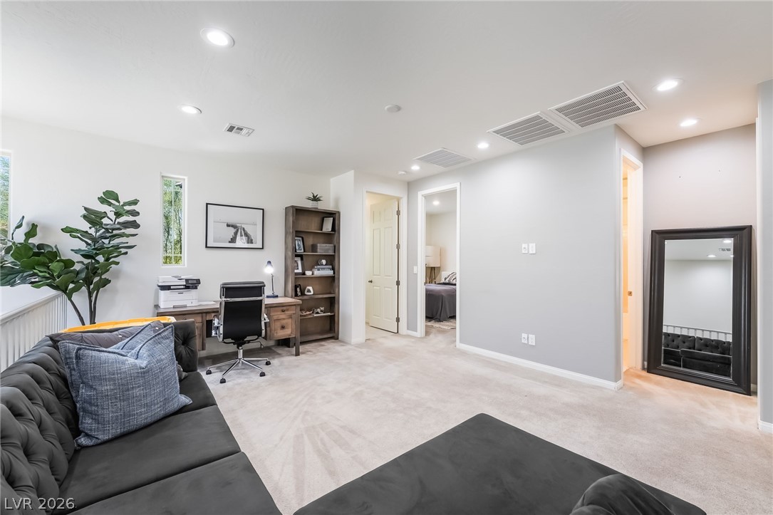 8169 Hafner Street Las Vegas NV 89178