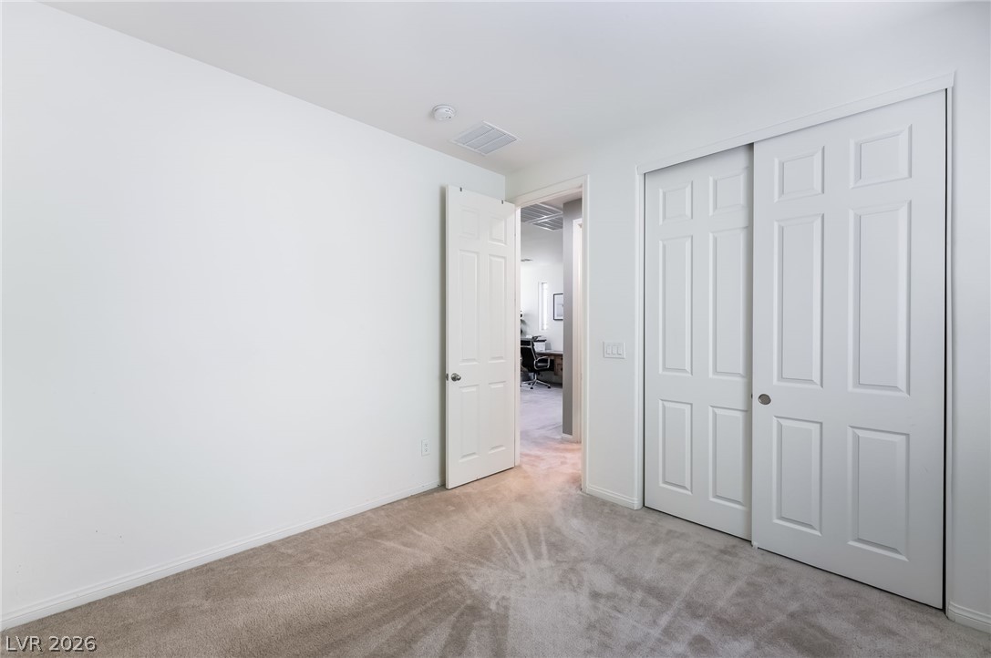 8169 Hafner Street Las Vegas NV 89178